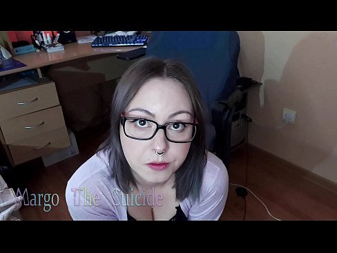 ❤️ Gadis Seksi sareng Kacamata Nyedot Dildo Jero dina Kaméra ️❌ Sex di urang ☑
